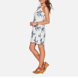 BCX white with blue embroidery shift dress